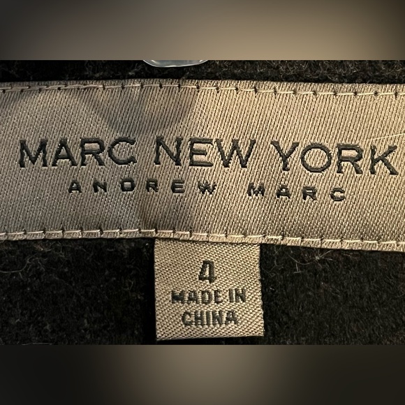 Fur trimmed wool coat - Picture 5 of 5